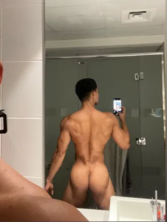OnlyFans cuenta celsosantiago header 2