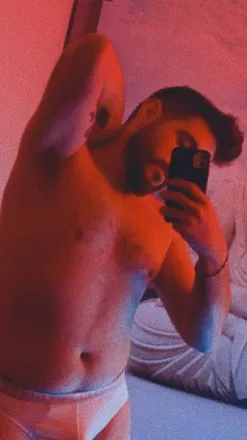 OnlyFans cuenta vitorhpinho header 2