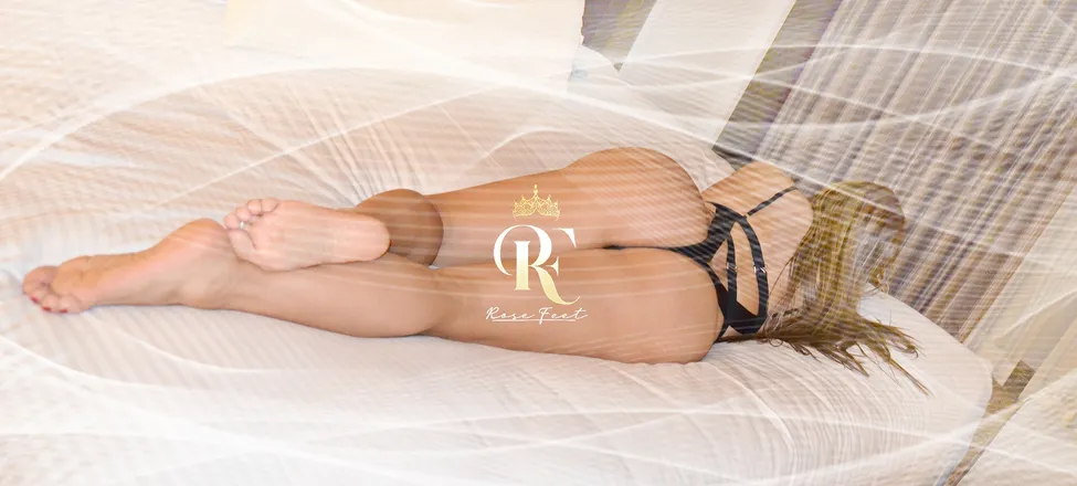 OnlyFans cuenta queen_rosefeet header 2