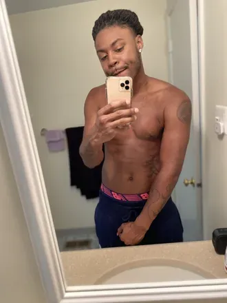 OnlyFans cuenta stephthesaddist avatar 1