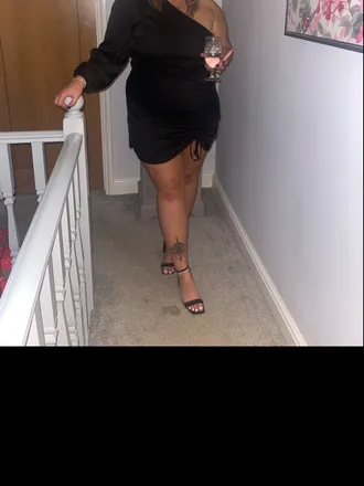 OnlyFans cuenta u225559838 header 2