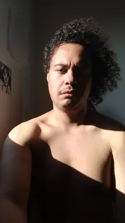 OnlyFans account  val_bee header 2