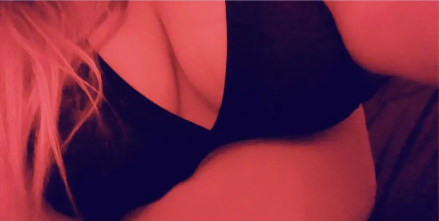 OnlyFans account  lennoxember header 2