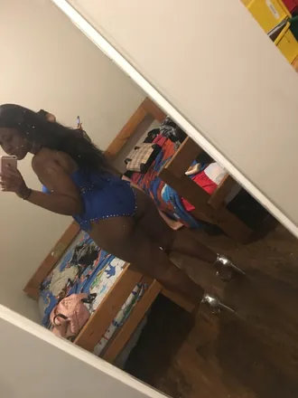 OnlyFans cuenta nauvystar header 2
