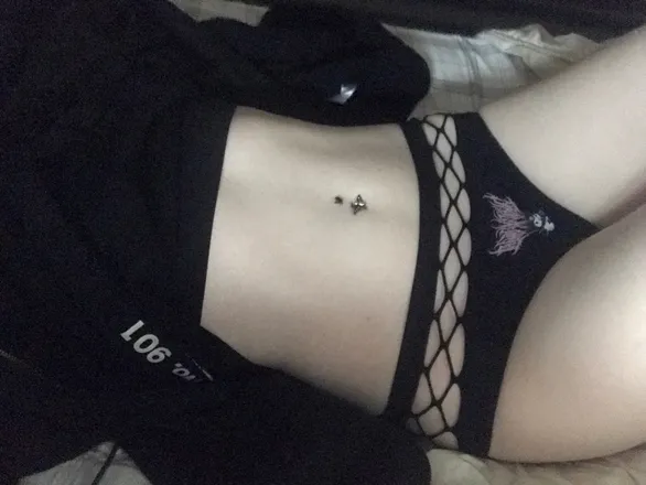 OnlyFans cuenta lustyyvamp header 2