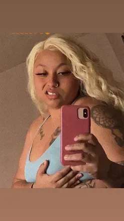 OnlyFans cuenta originalyelleyg avatar 1