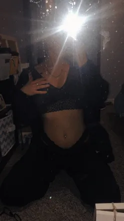 OnlyFans cuenta tattooeddirtyredhead header 2