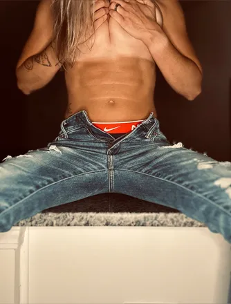 OnlyFans cuenta pyper_25 header 2