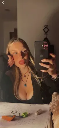 OnlyFans account  summerspaceez avatar 1