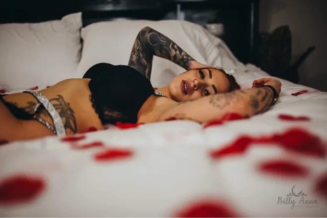 OnlyFans account  xxxsilo23 header 2