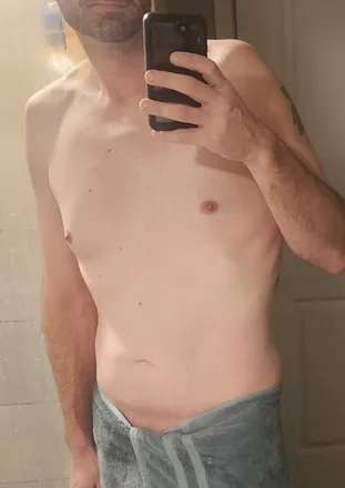 OnlyFans cuenta magicmikemi header 2