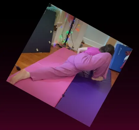 OnlyFans cuenta lovely8peach header 2