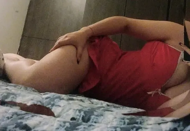OnlyFans account  mona_111 header 2