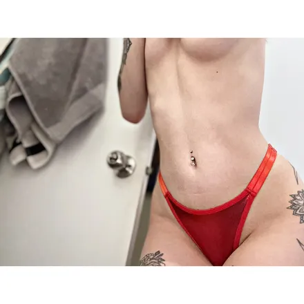 OnlyFans account  babygirl2901 header 2
