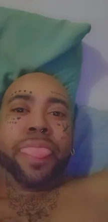 OnlyFans cuenta mikeeechiraq header 2