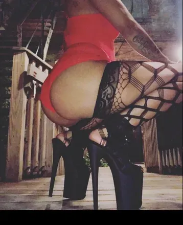 OnlyFans cuenta curvy_swervey avatar 1