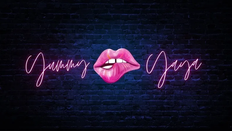 OnlyFans cuenta yummyyaya702 header 2
