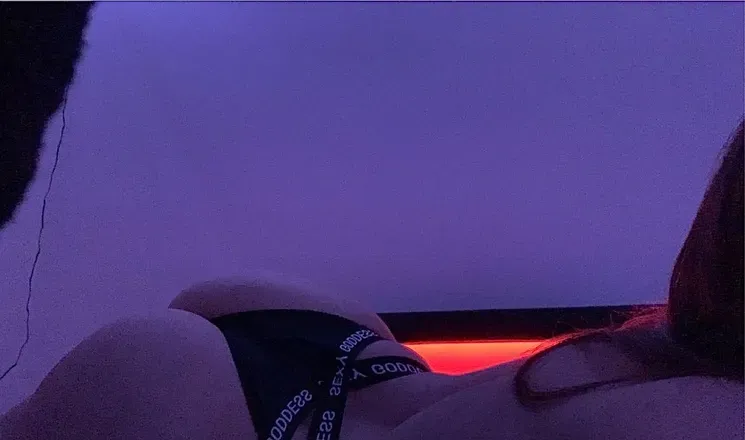 OnlyFans cuenta no_face_klub header 2