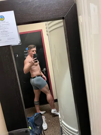 OnlyFans account  nolanwoodell header 2