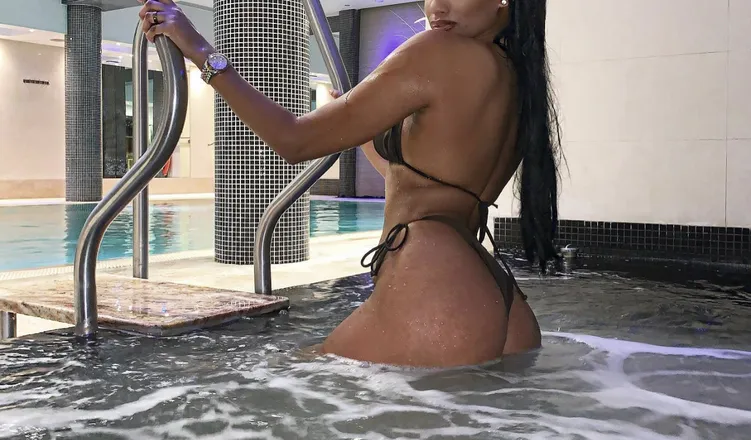 OnlyFans cuenta xlozzx header 2