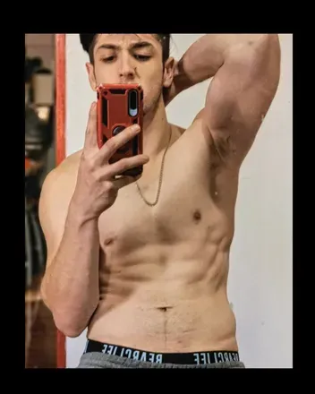 OnlyFans account  diegoooooo01 avatar 1