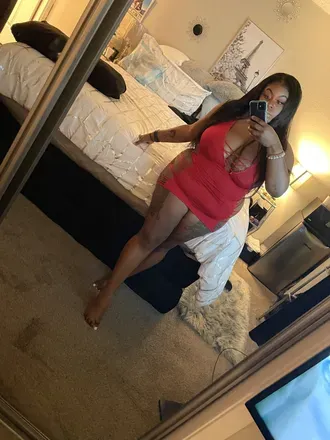 OnlyFans cuenta thickmadame17 avatar 1