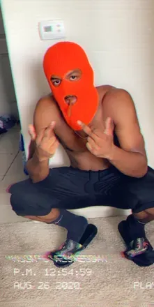 OnlyFans cuenta maskedpansexual avatar 1