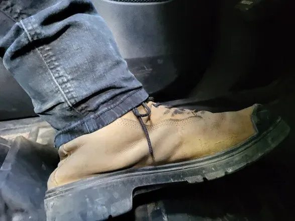 OnlyFans cuenta constructionnastyfeet avatar 1