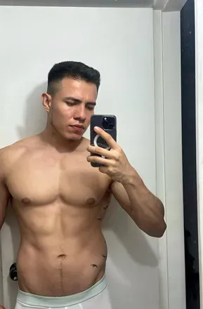 OnlyFans cuenta iamduvan avatar 1