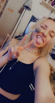 OnlyFans cuenta shania_geisler avatar 1