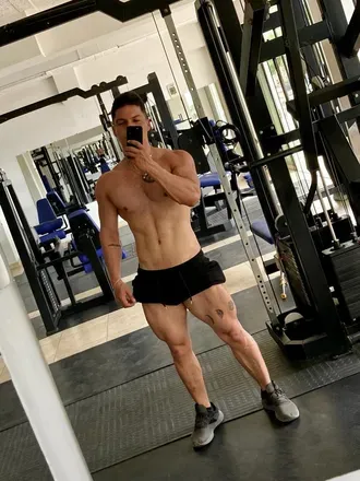 OnlyFans account  domf4f avatar 1