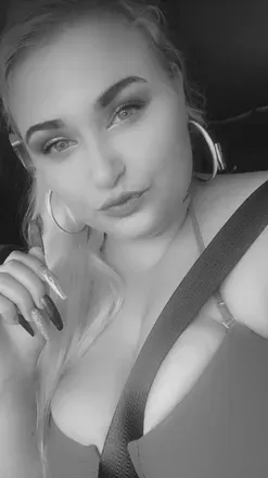 OnlyFans cuenta yourfavoritethickbunny avatar 1