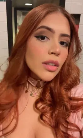 OnlyFans cuenta akariweebgurl avatar 1