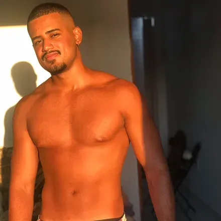 OnlyFans cuenta henriqueliira avatar 1