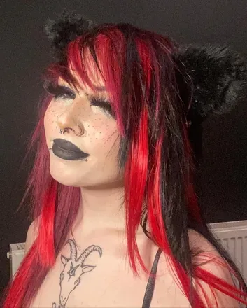 OnlyFans cuenta scenequeenlex avatar 1