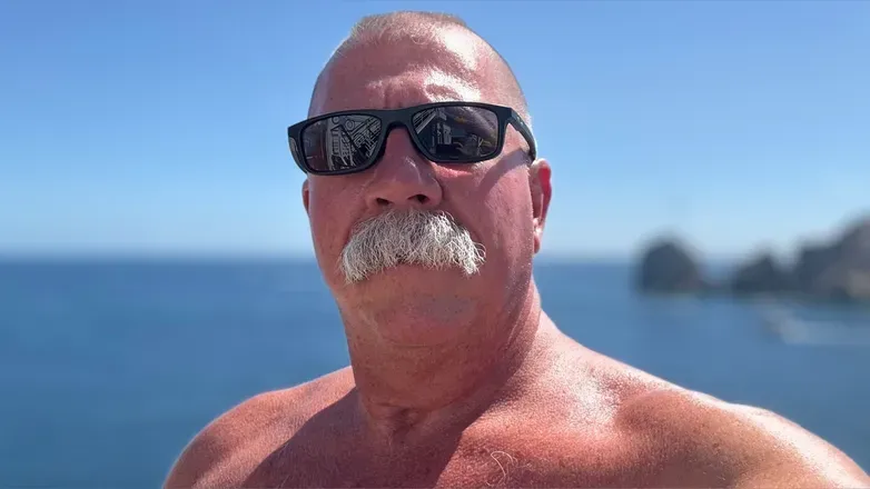 OnlyFans of hotriverguy1