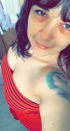 OnlyFans account  munchkinbombshell avatar 1