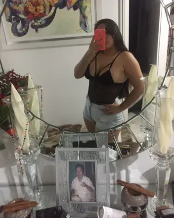 OnlyFans account  char_lotte3895 avatar 1