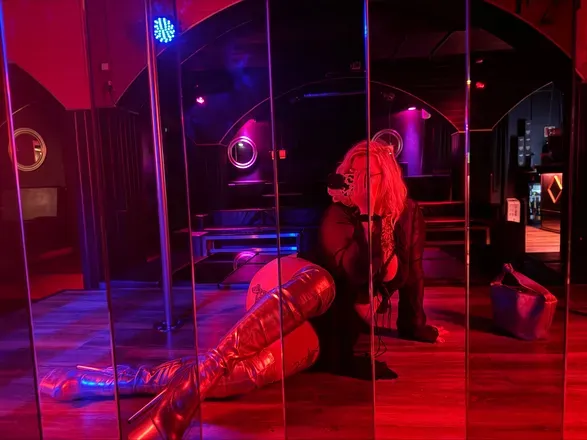 OnlyFans cuenta karolixo header 2