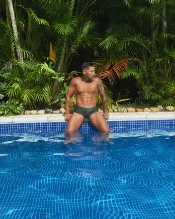OnlyFans account  sebastianvives77 avatar 1