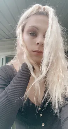 OnlyFans account  tanthiccbabe21 avatar 1