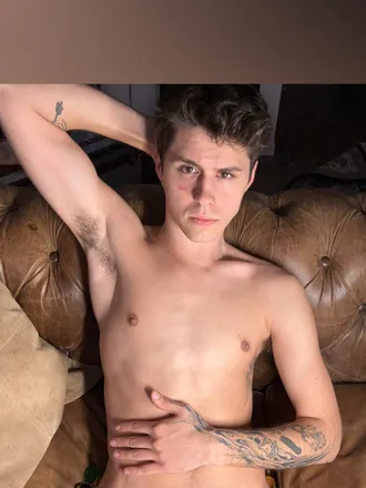 OnlyFans cuenta jacksonxkrec header 2