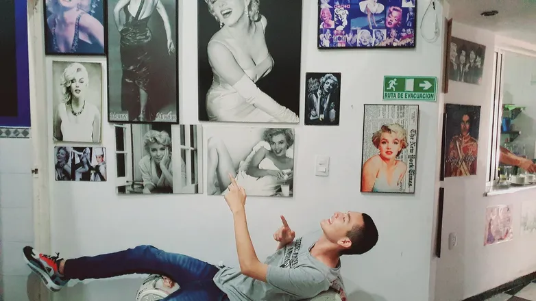 OnlyFans cuenta maucaro header 2