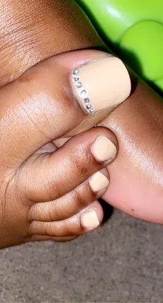 OnlyFans cuenta prettyfeet_x95 avatar 1