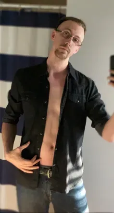 OnlyFans cuenta jamesthetreegod avatar 1