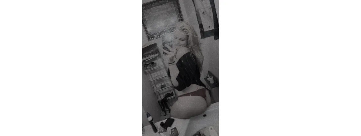 OnlyFans cuenta fr3akybitch4 header 2