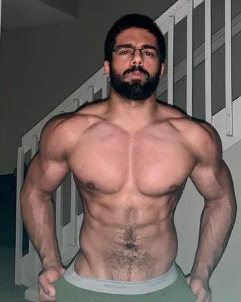 OnlyFans cuenta yummyjon header 2