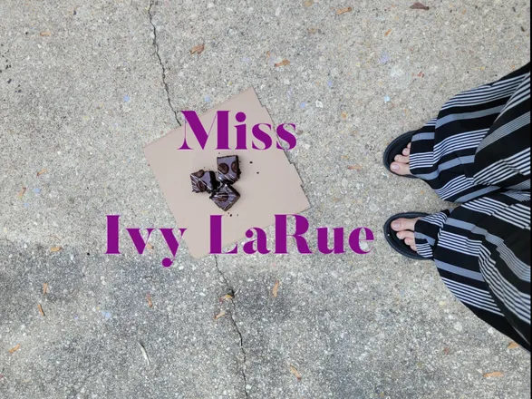OnlyFans cuenta miss_ivy_larue header 2