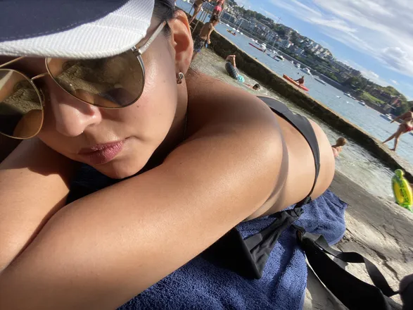 OnlyFans account  vaframe header 2