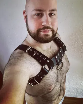 OnlyFans cuenta thunderbearxxx header 2